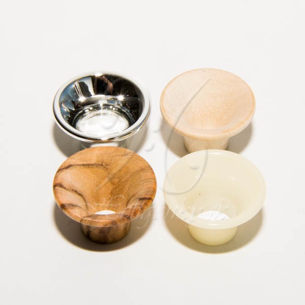 Ozvučník plastový biely